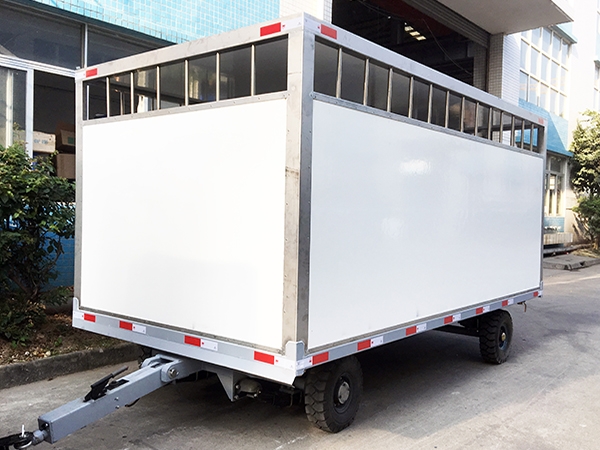 A Helping Hand in Agricultural Transport: Livestock Transport Van Trailer